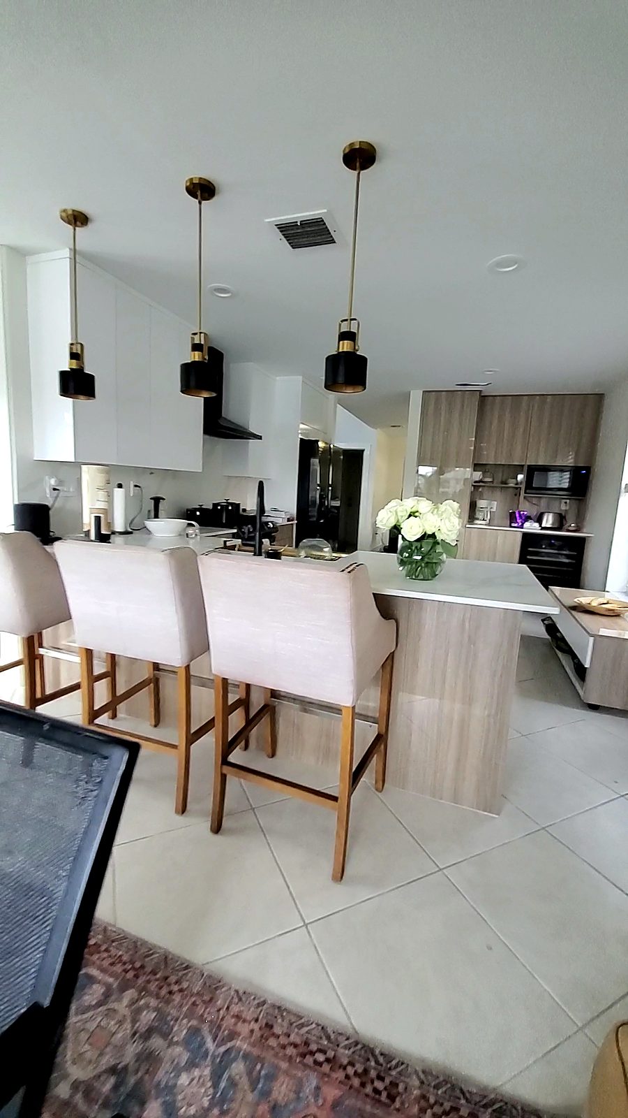 Modern kitchen